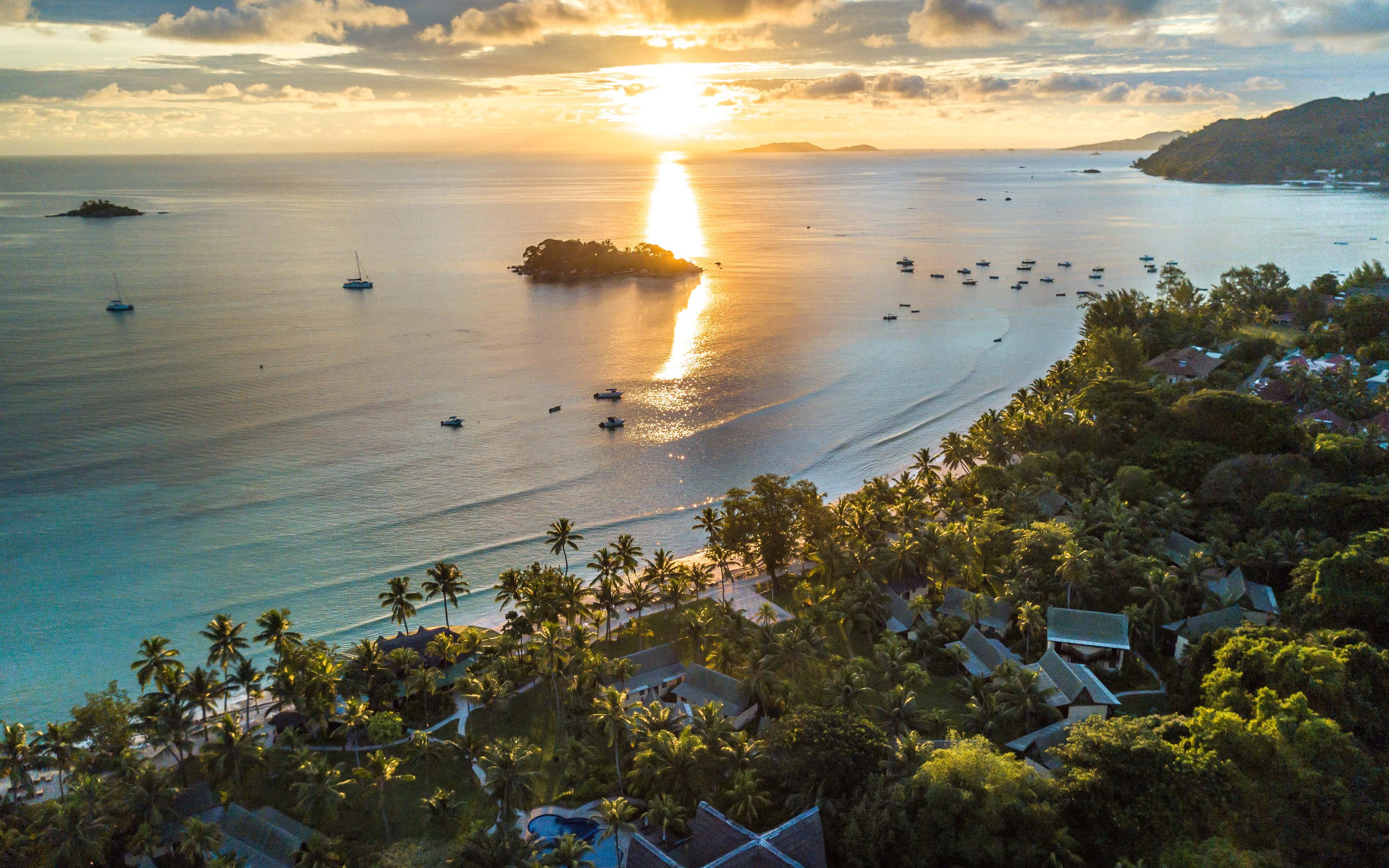 Paradise Sun Hotel Seychelles Anse Volbert Village  Exterior photo